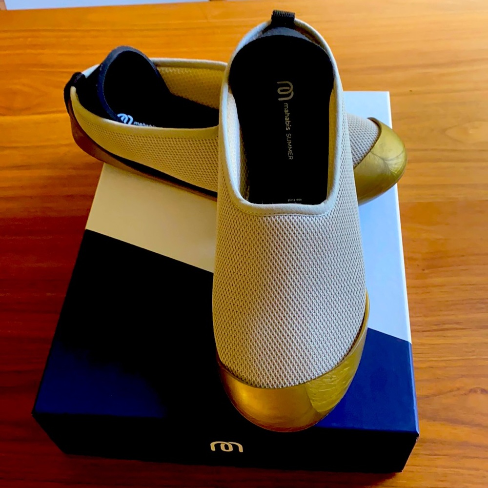 Mahabis Summer Slippers / New in Box